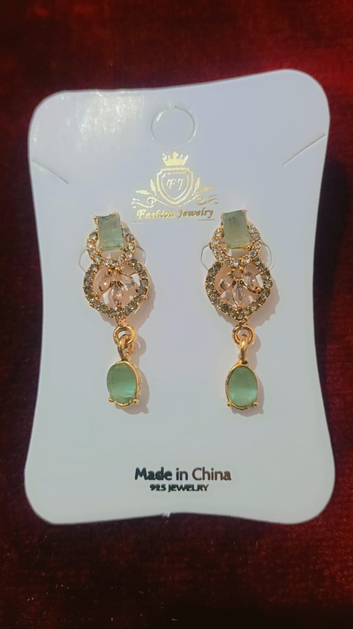 different item jewelary