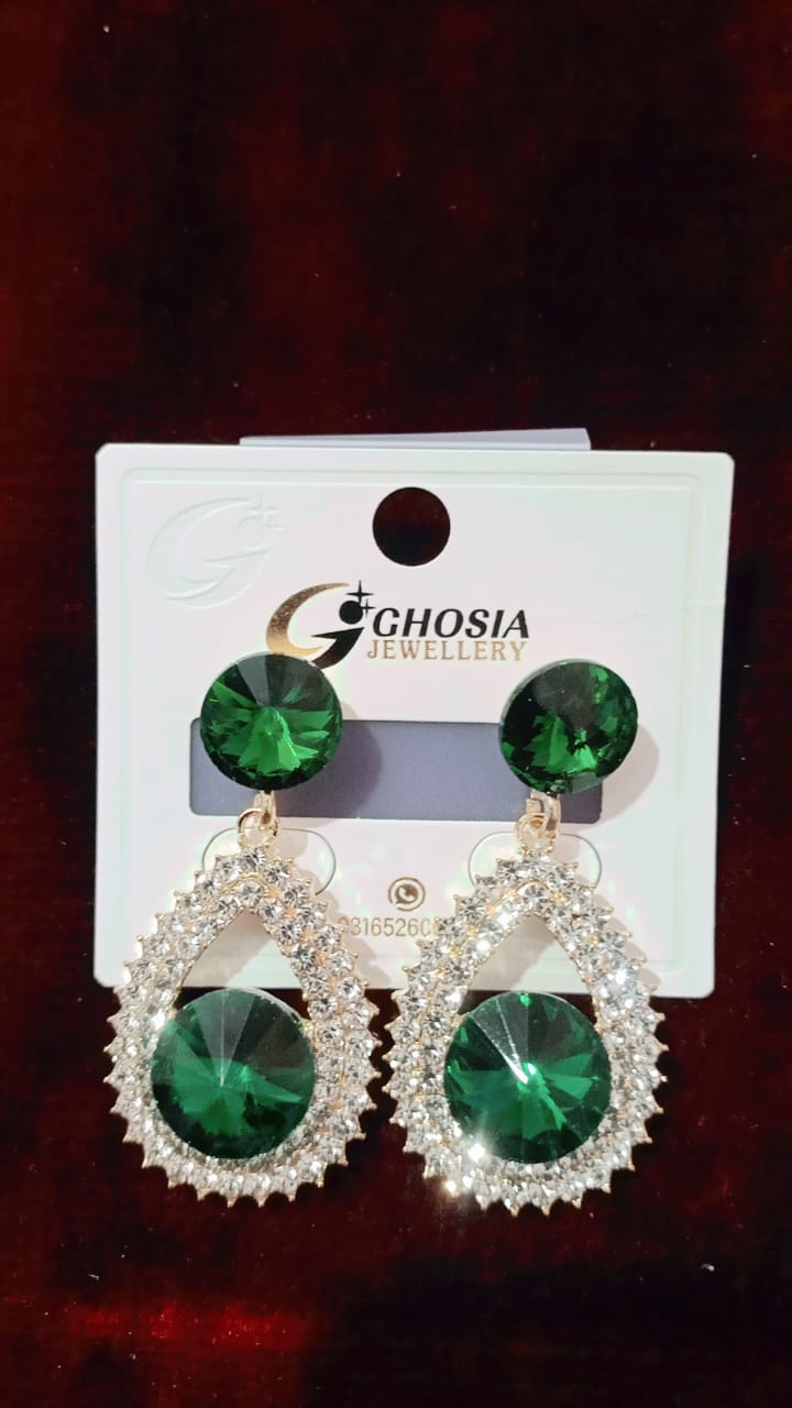 different item jewelary