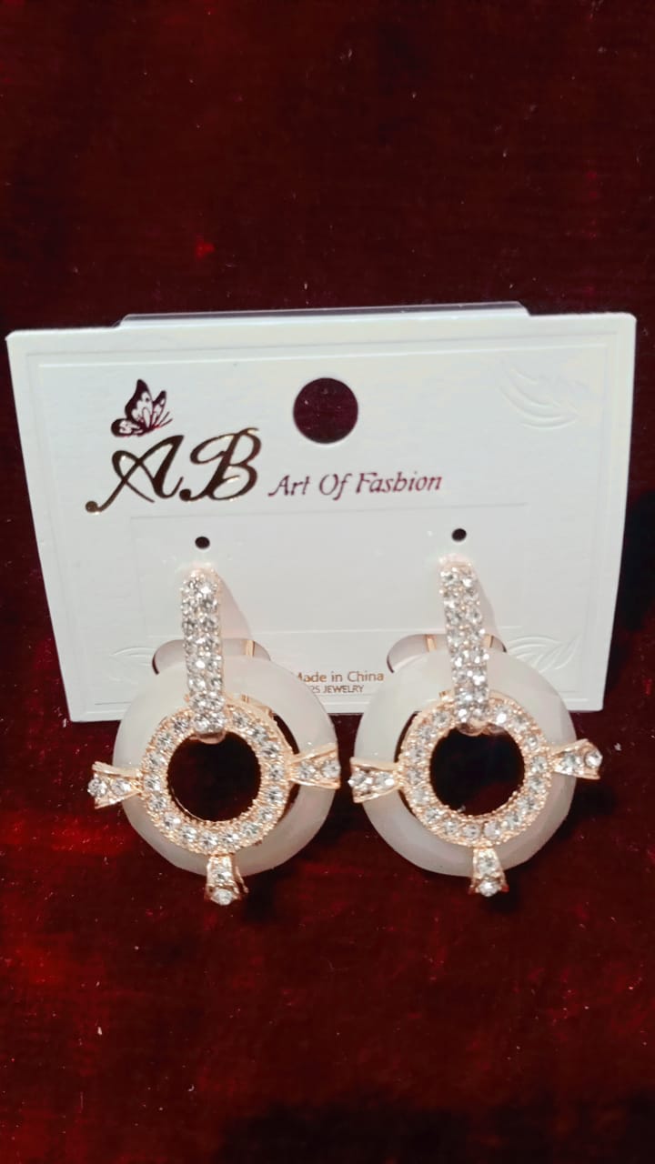 different item jewelary