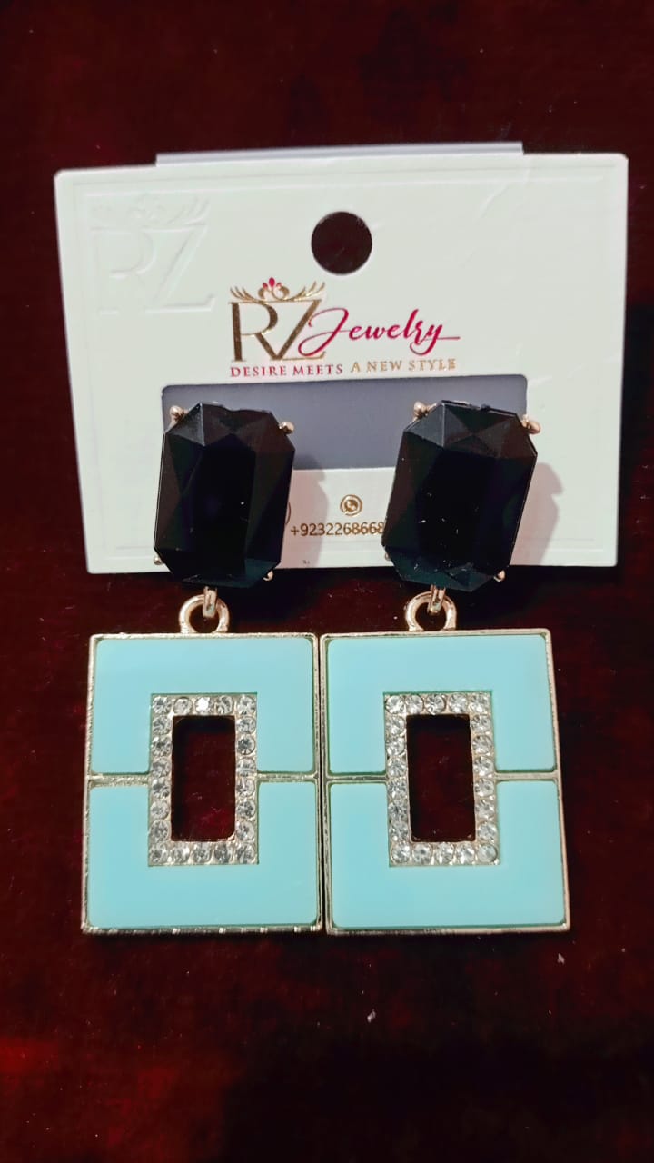 different item jewelary