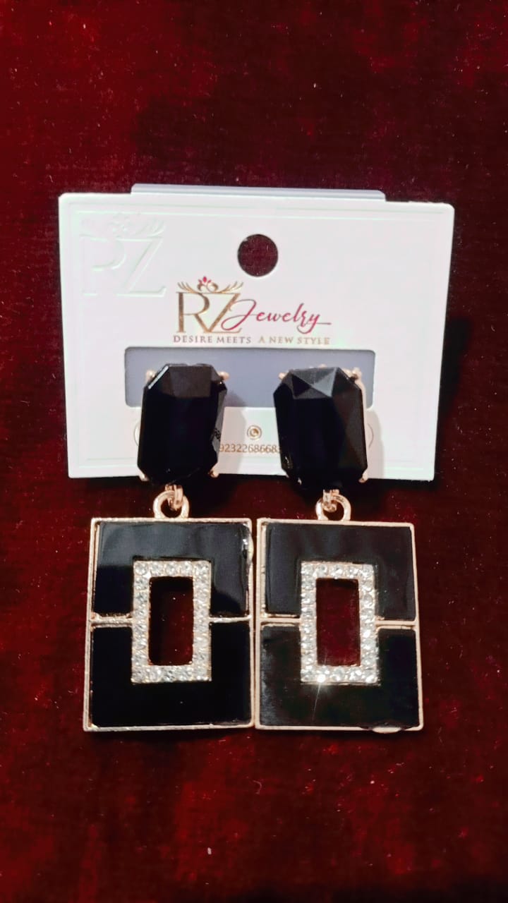 different item jewelary