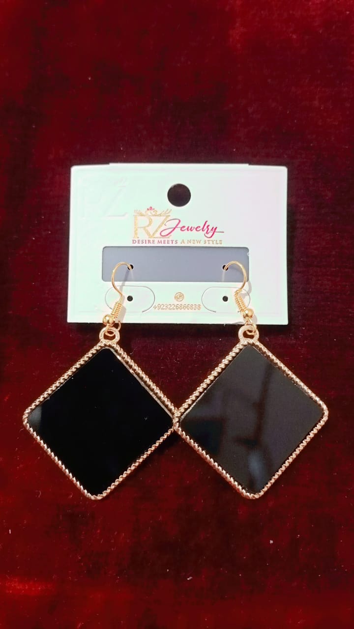 different item jewelary