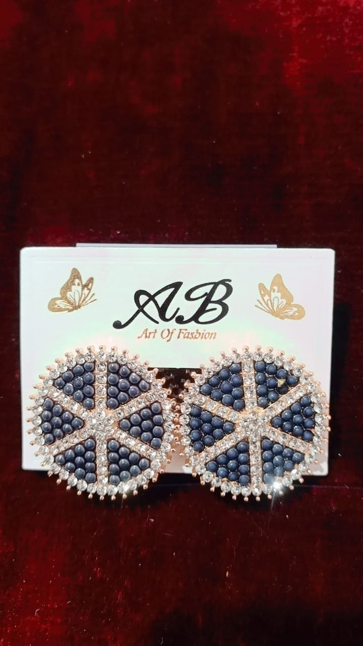 different item jewelary