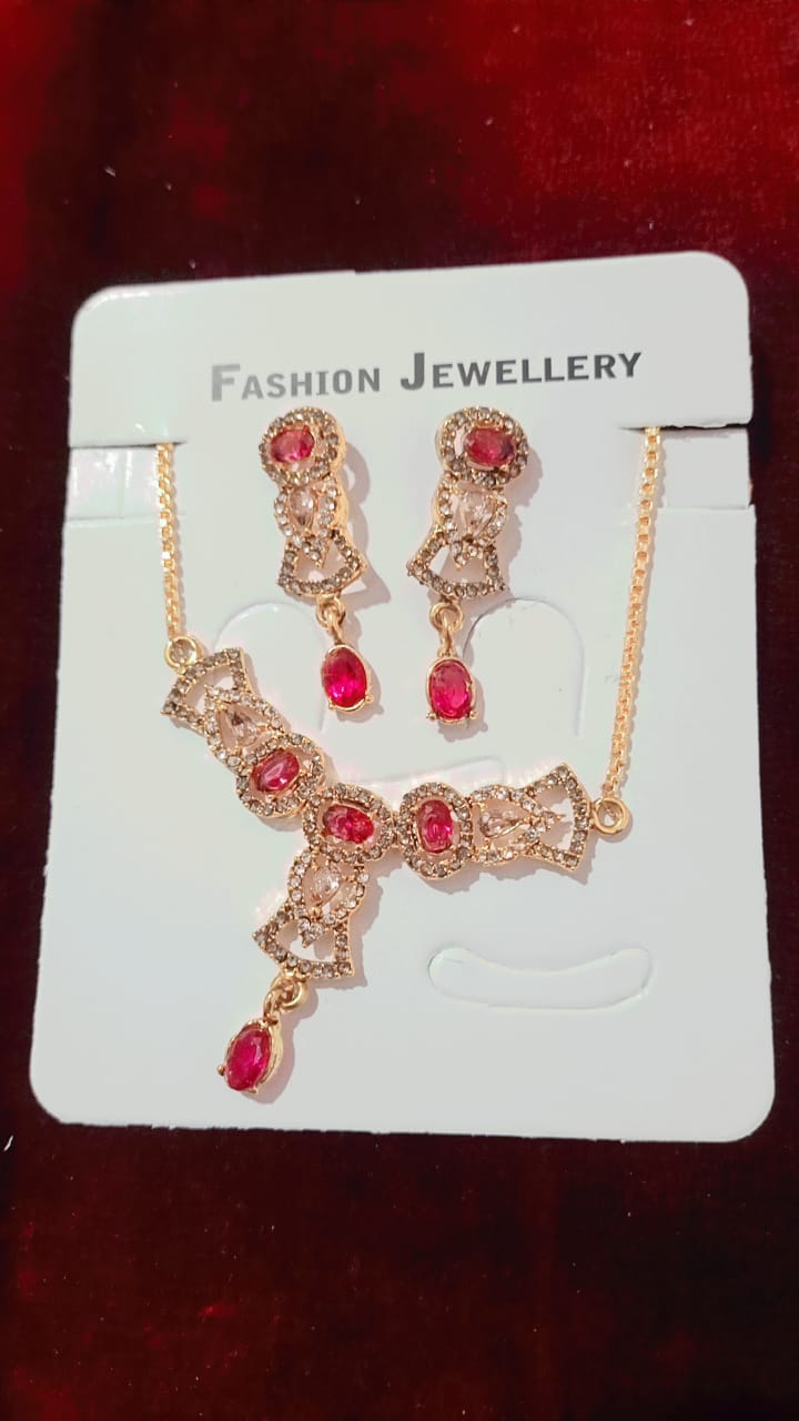 different item jewelary