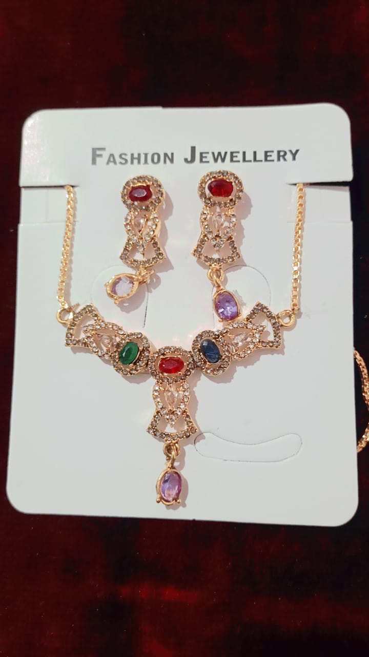different item jewelary