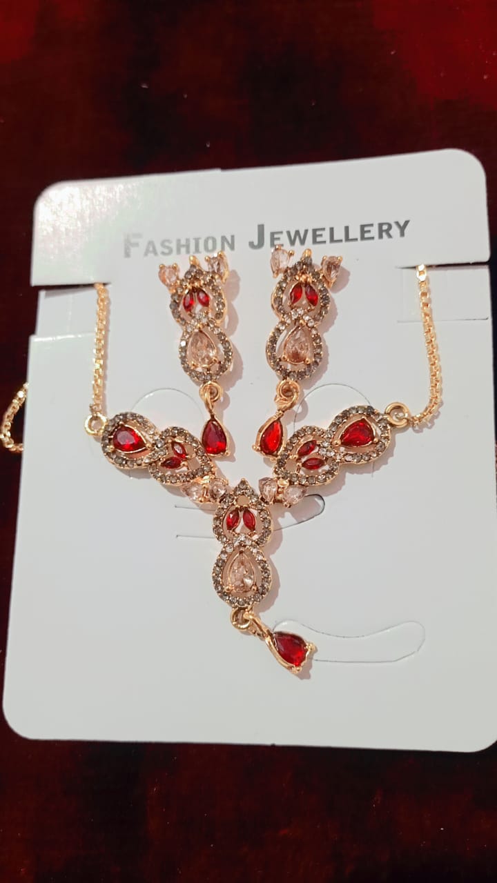 different item jewelary