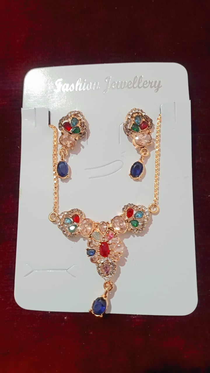 different item jewelary