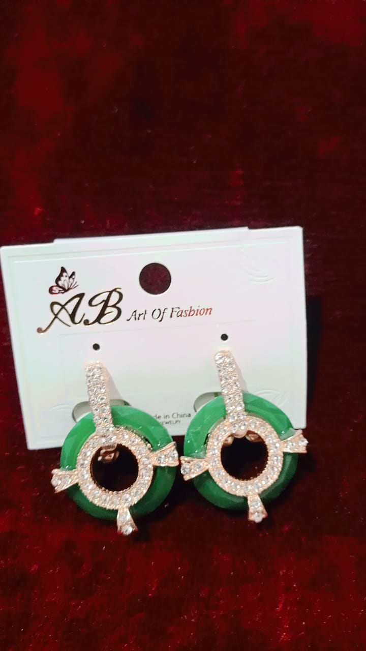 different item jewelary